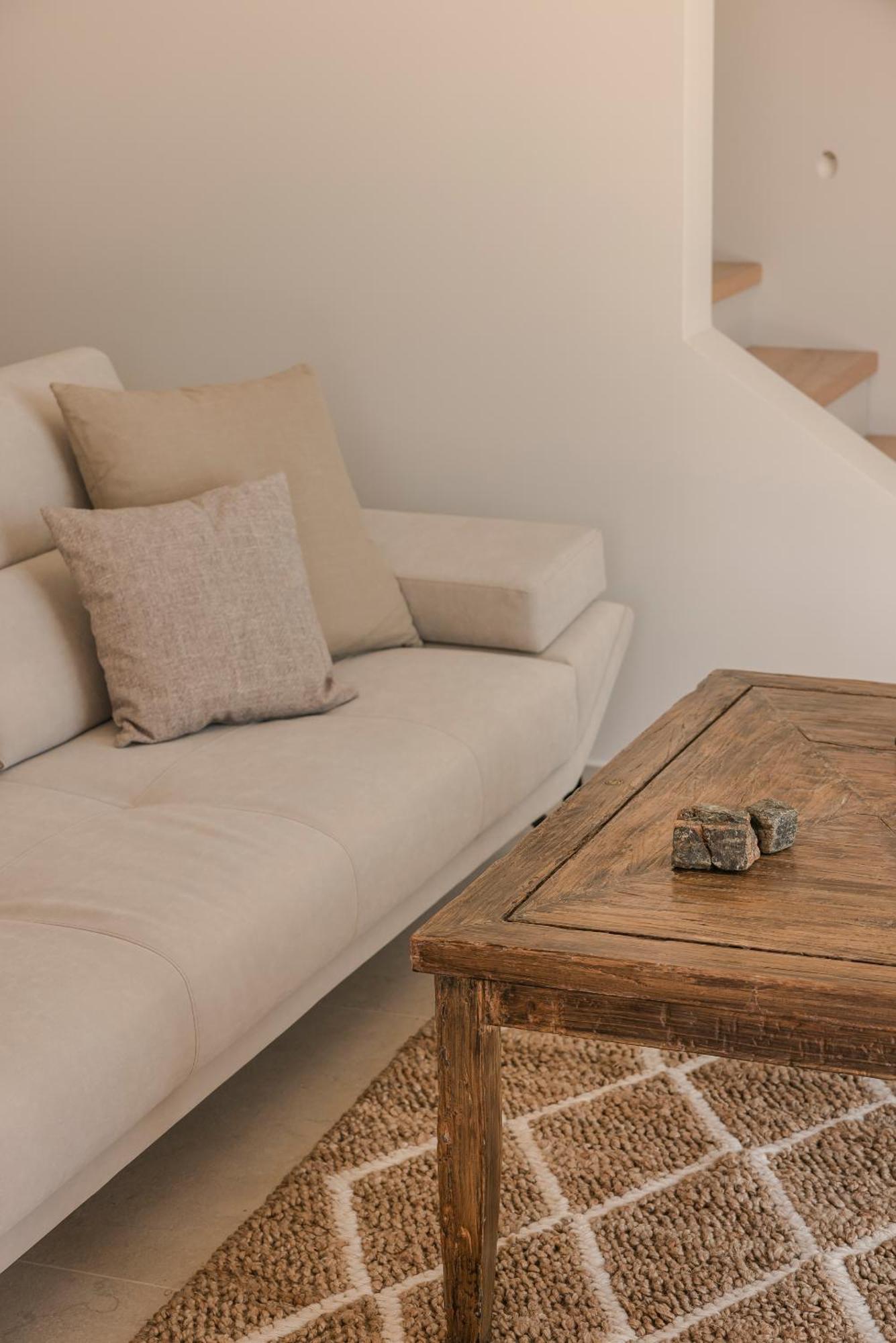 Hilaritas Luxury Suites Sea View, Private Pool & Jacuzzi Paradise Ratzaklíon Exterior foto